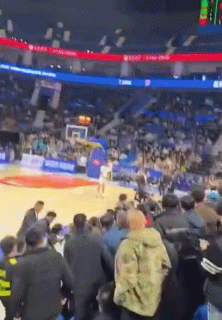 撒币事件处罚！CBA官方：核减四川经费10万 取消优秀赛区评奖资格