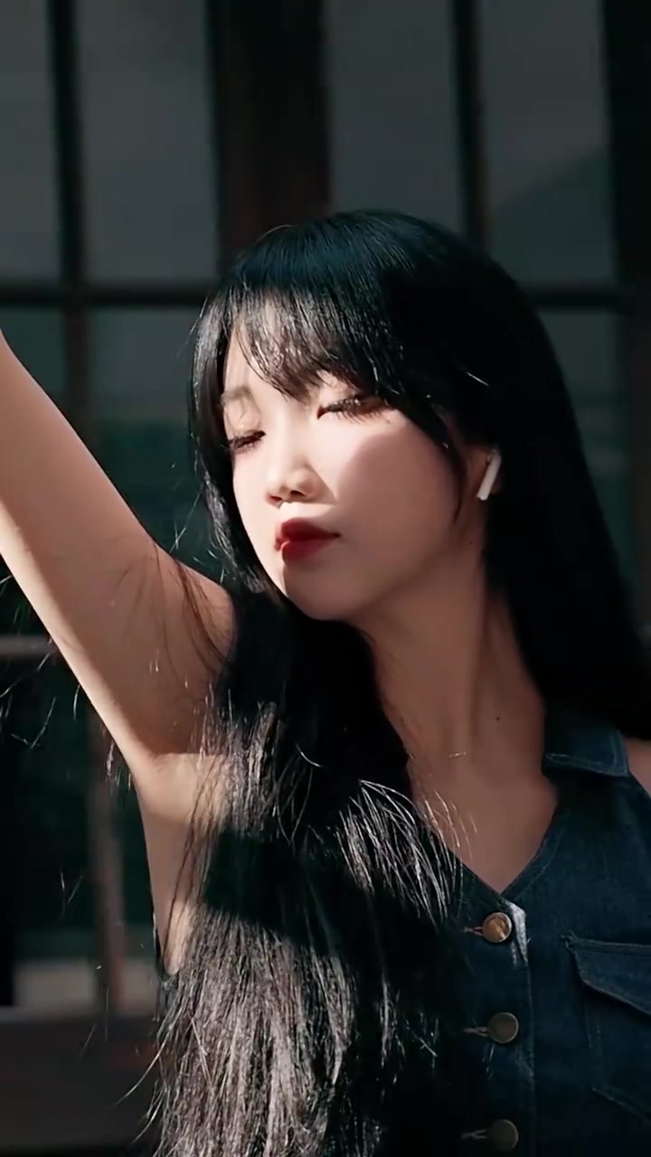 LPL主持十月分享视频：向着太阳努力奔跑吧